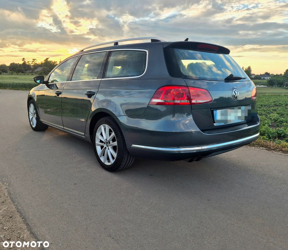 Volkswagen Passat 2.0 TDI Comfortline - 3