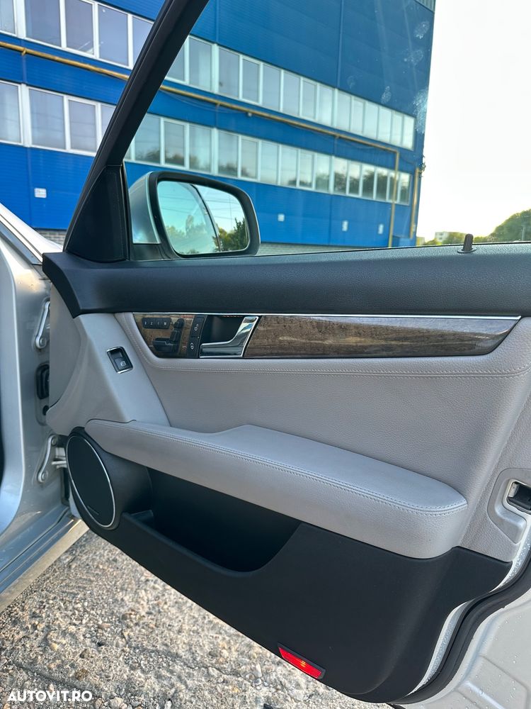 MERCEDES-BENZ C-Class 2007 — imagine 4