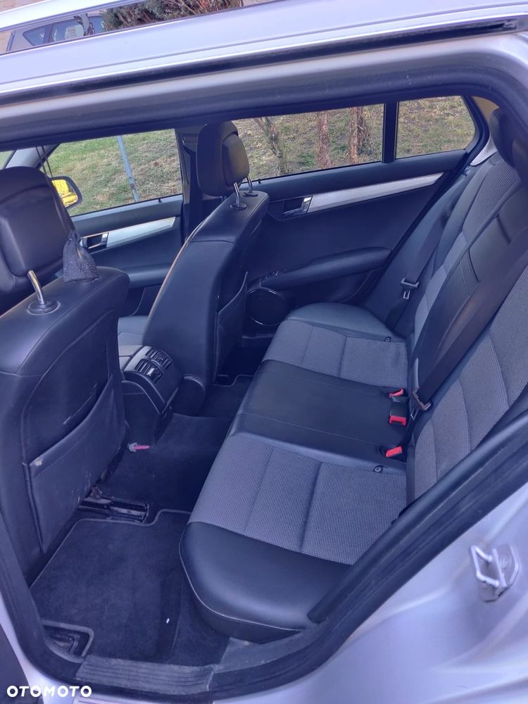 Mercedes-Benz Klasa C 220 CDI DPF - 6