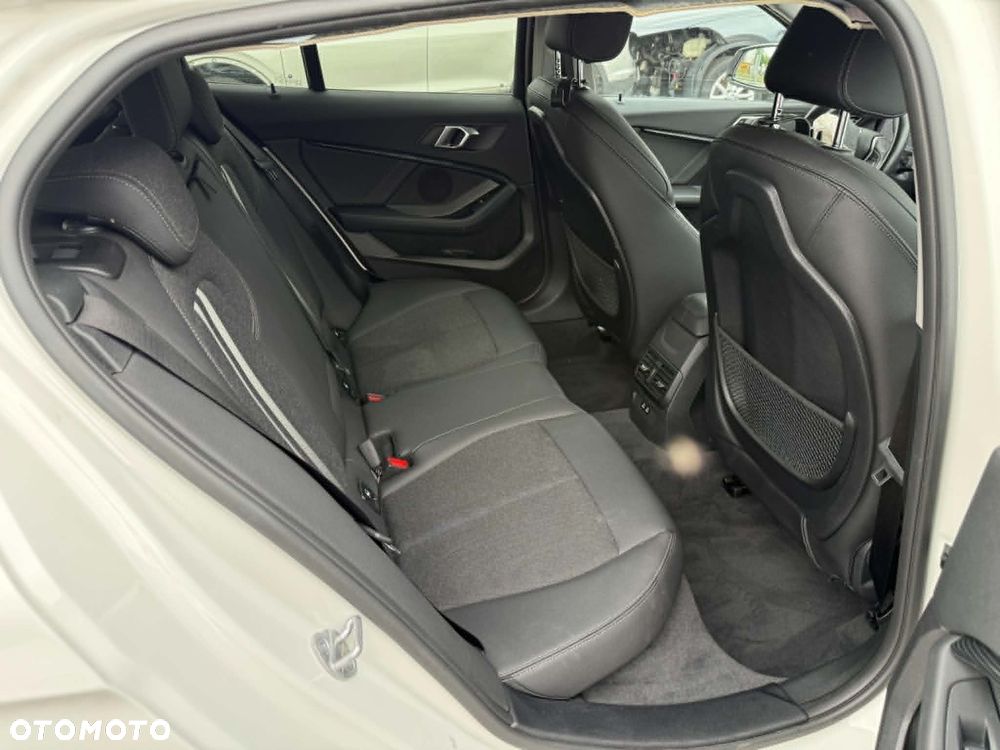 BMW Seria 1 120d - 9
