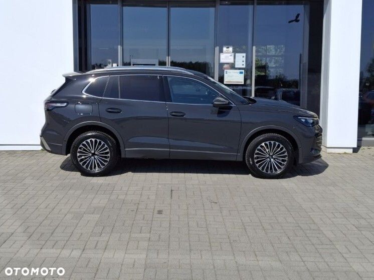 Volkswagen Tiguan 1.5 eHybrid PHEV 150kW Elegance DSG - 7