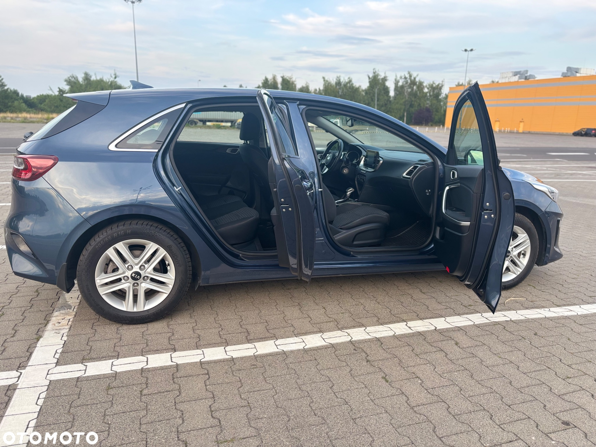 Kia Ceed 1.4 T-GDI M DCT - 13