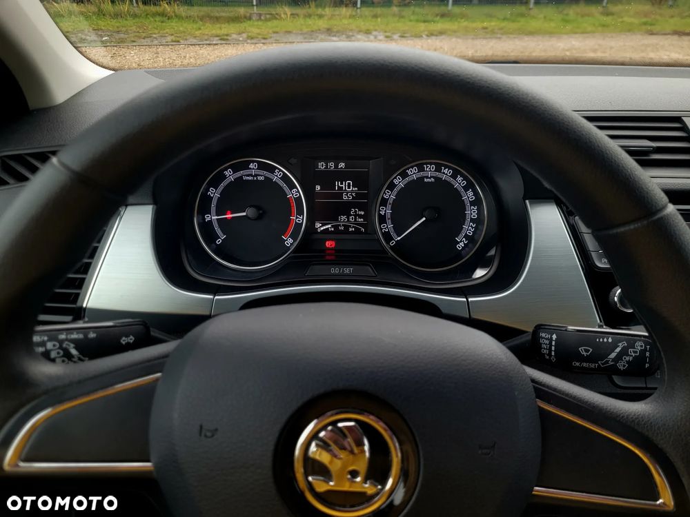 Skoda Fabia 1.0 TSI Ambition - 8