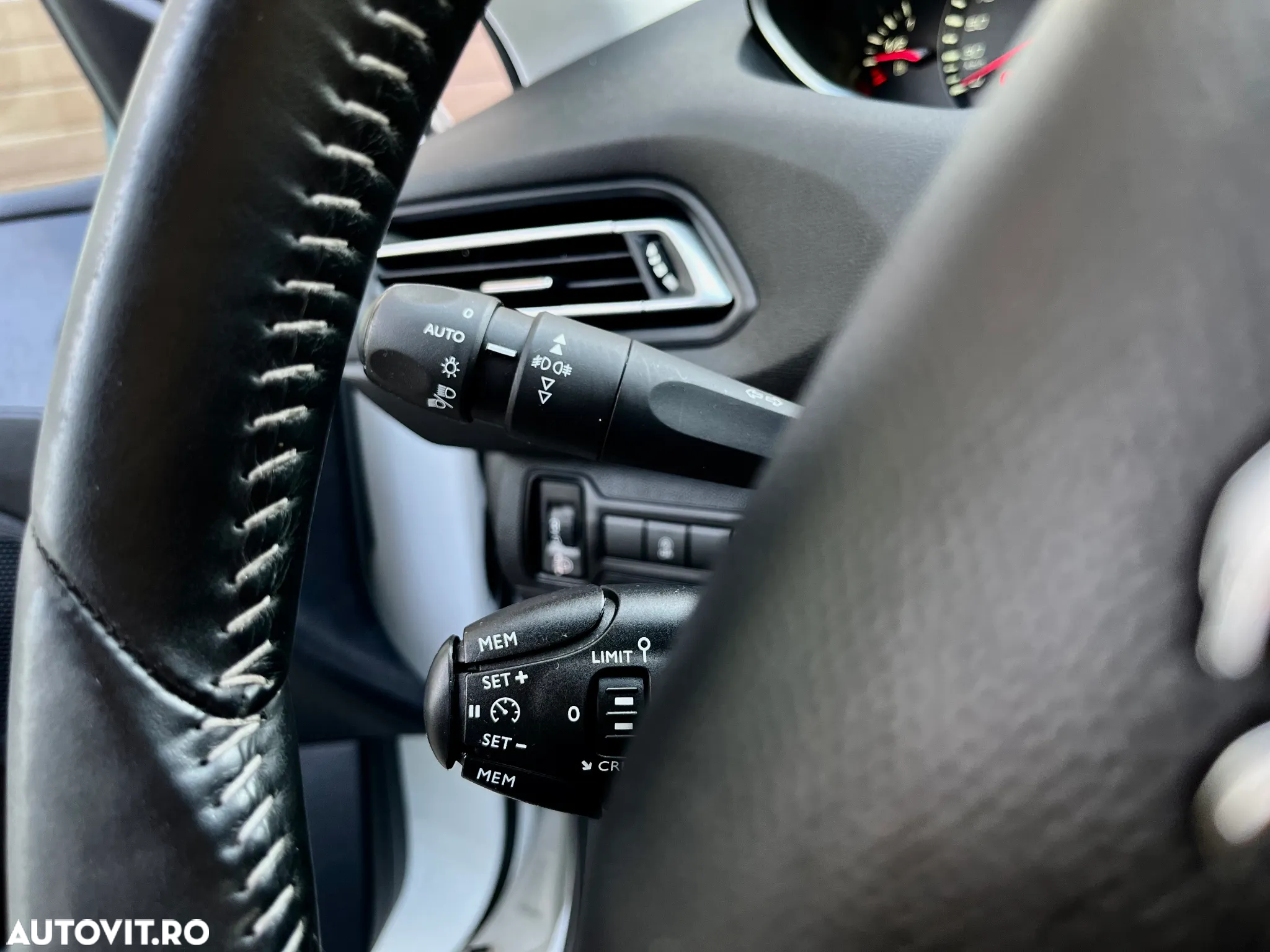 Peugeot 308 - 32