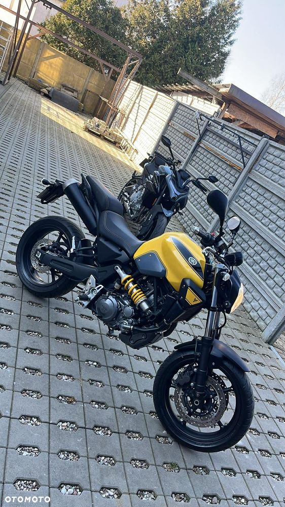 Yamaha MT - 1