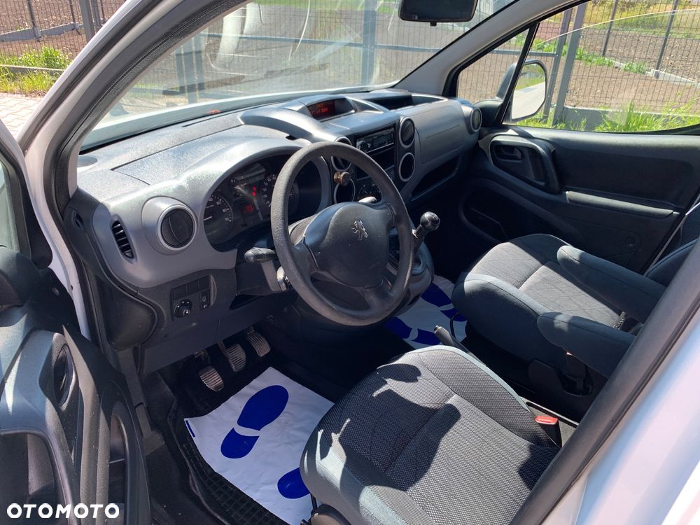 Peugeot Partner - 11