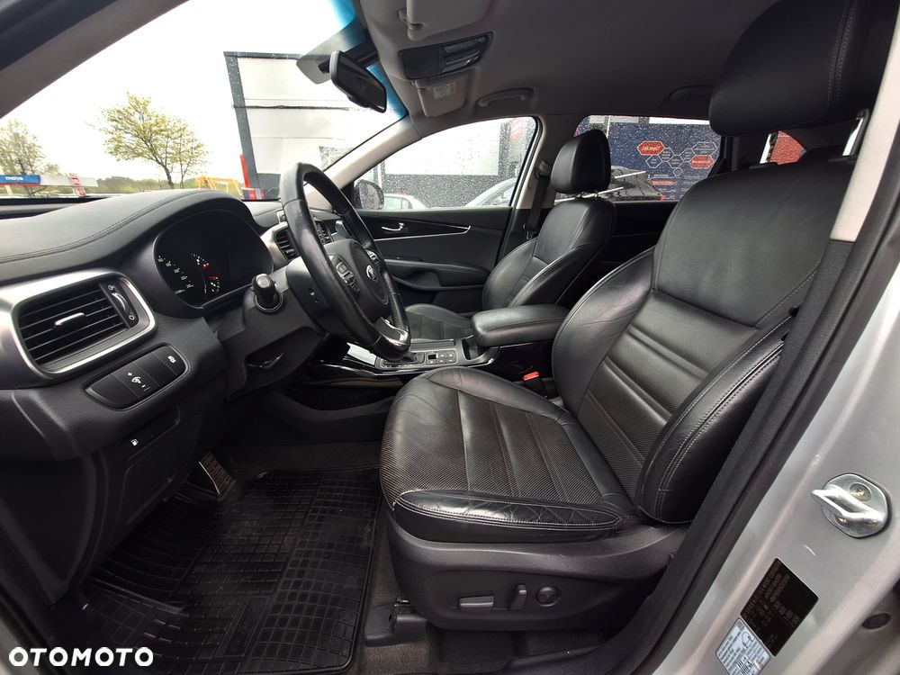 Kia Sorento 2.0 CRDI L - 12
