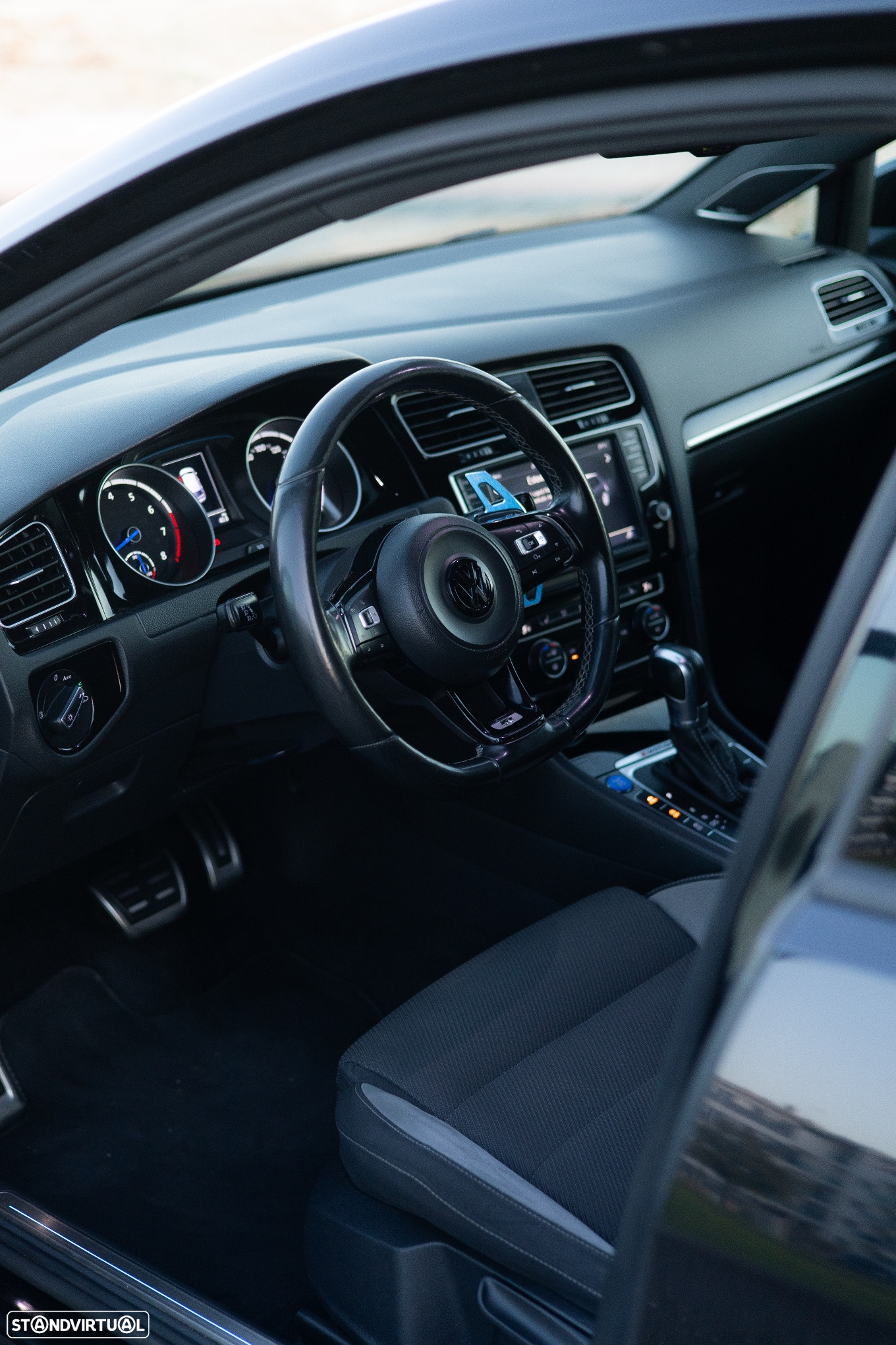 VW Golf 2.0 TSi R DSG - 10