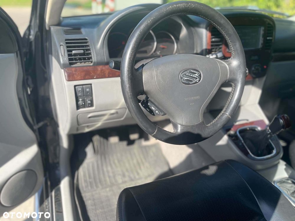 Suzuki Vitara - 3