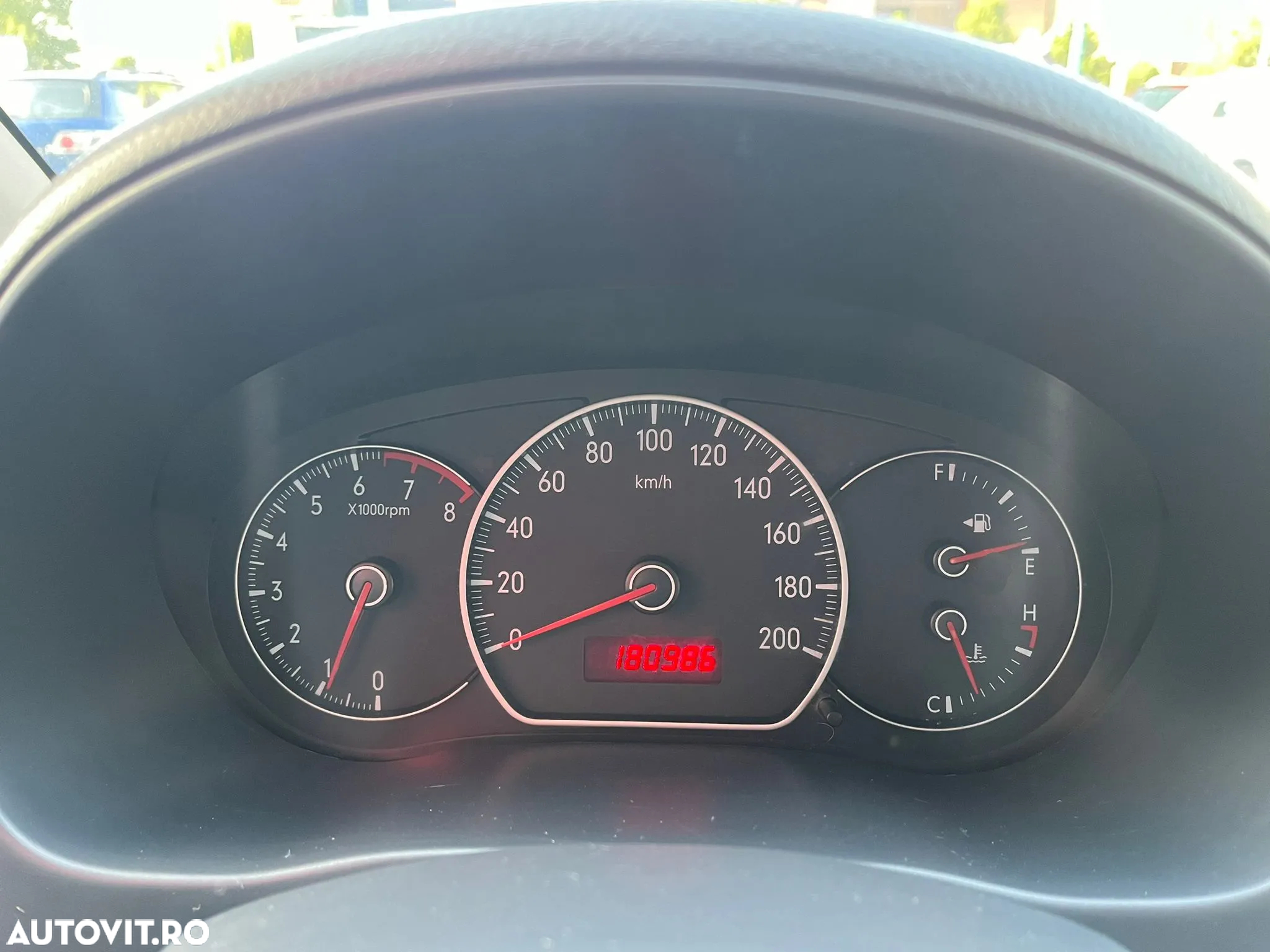 Suzuki SX4 - 10