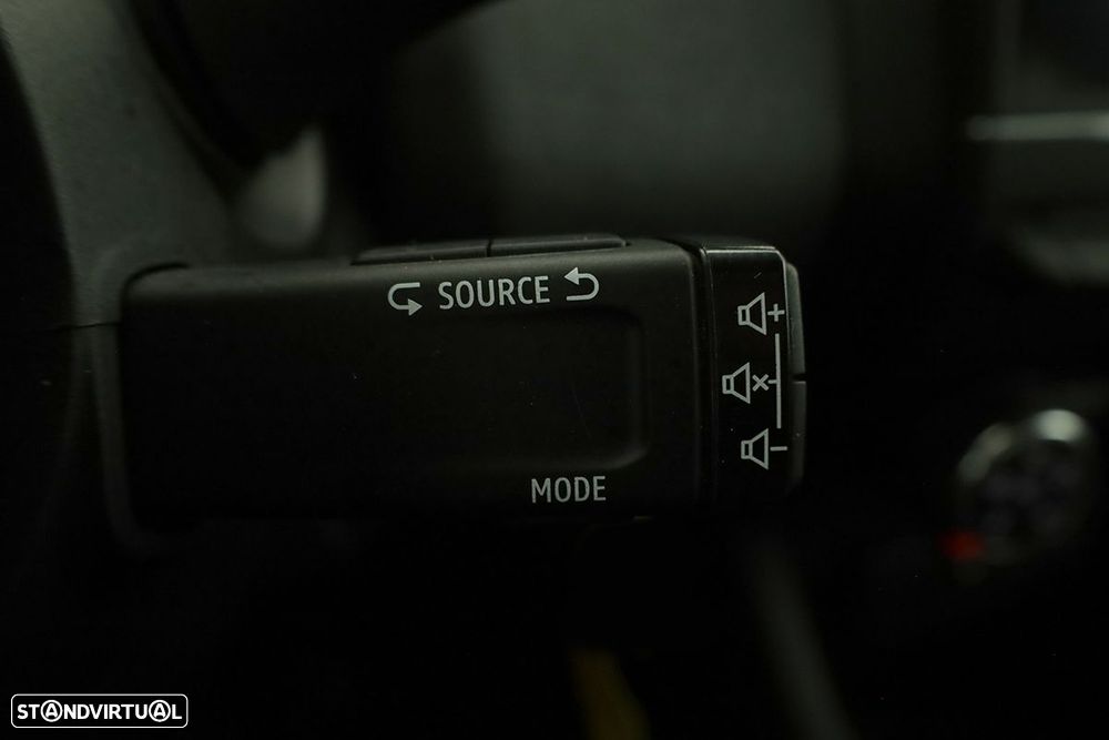 Renault Clio 1.0 TCe Evolution Bi-Fuel - 17