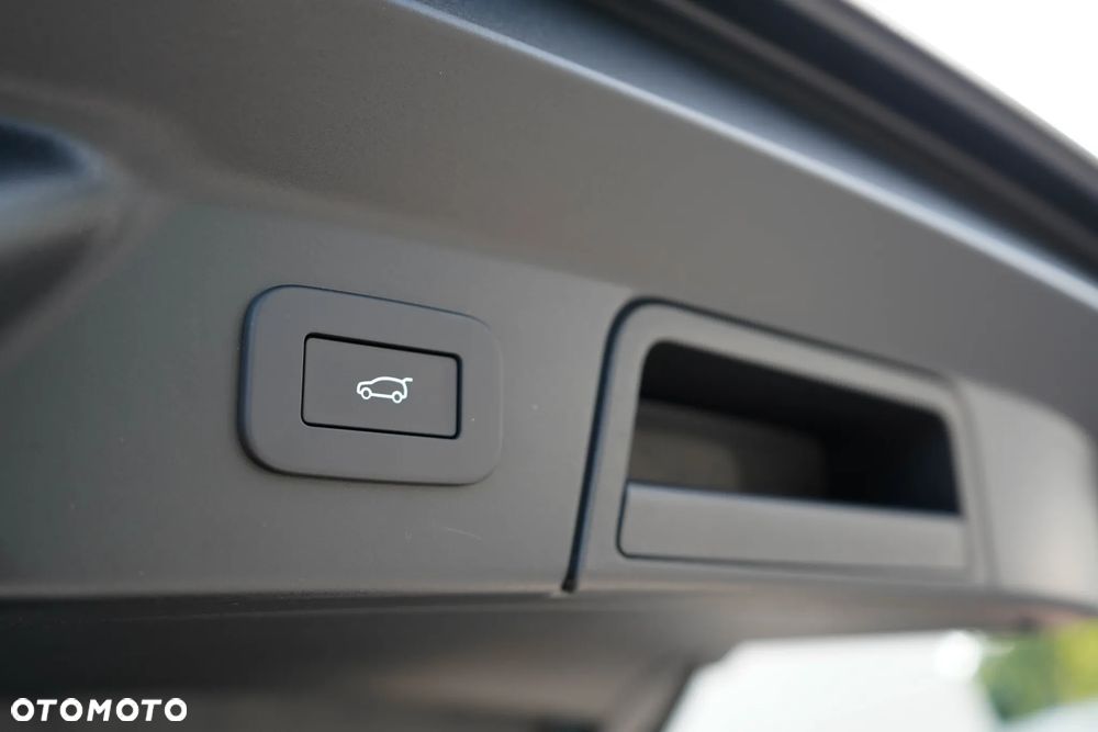 Land Rover Range Rover Velar 3.0 P400 mHEV Autobiography - 34