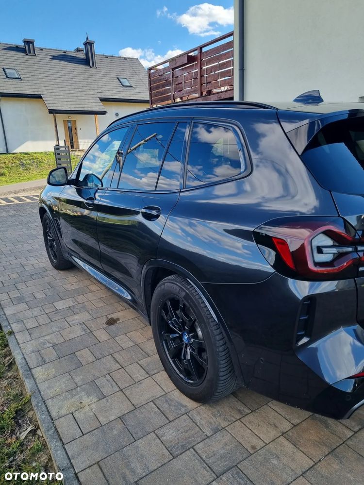 BMW iX3 Impressive - 3