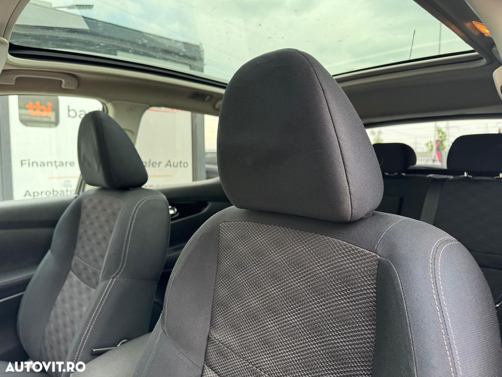 Nissan Qashqai 1.6 DCI Xtronic TEKNA - 13