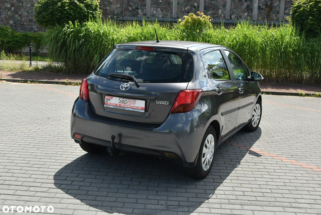 Toyota Yaris - 23