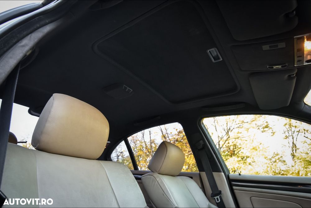 BMW Seria 3 330d - 10