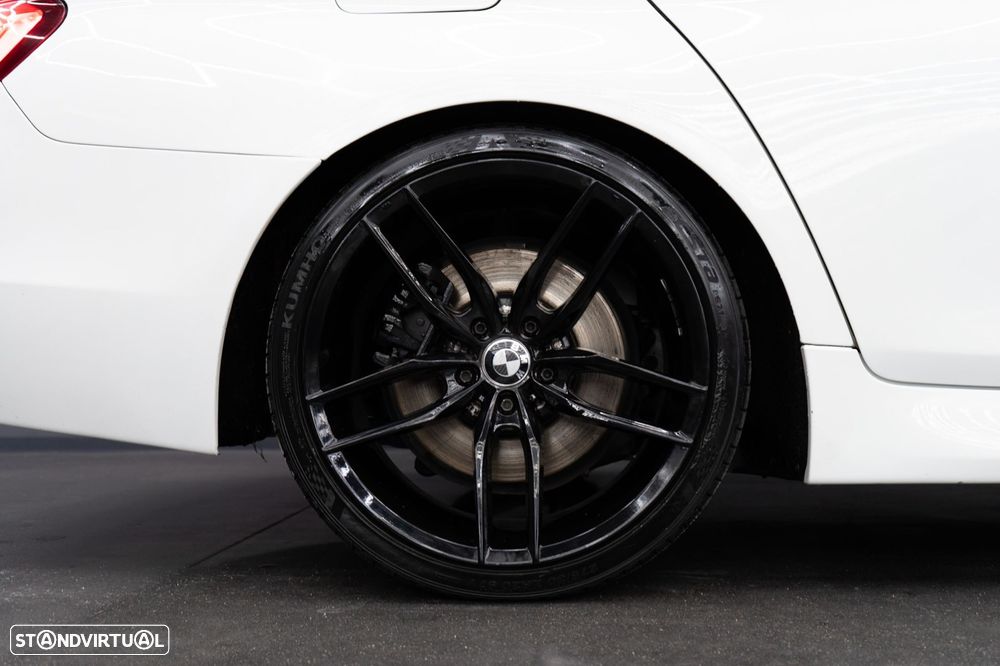 BMW M550d xDrive Auto - 13