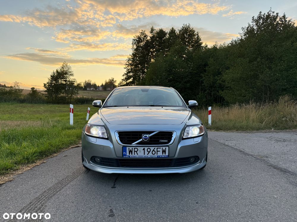 Volvo S40 2.0D R-Design Momentum - 3
