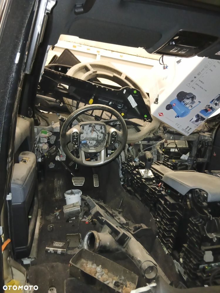 Land Rover Range Rover Sport - 7