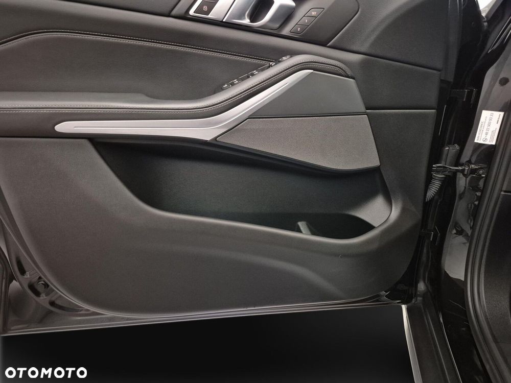 BMW X5 xDrive40i sport - 12