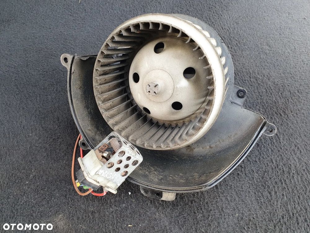 OPEL ASTRA G 2 II WENTYLATOR DMUCHAWA NAWIEWU 52485311 DELPHI Z REZYSTOREM OPORNIKIEM - 1