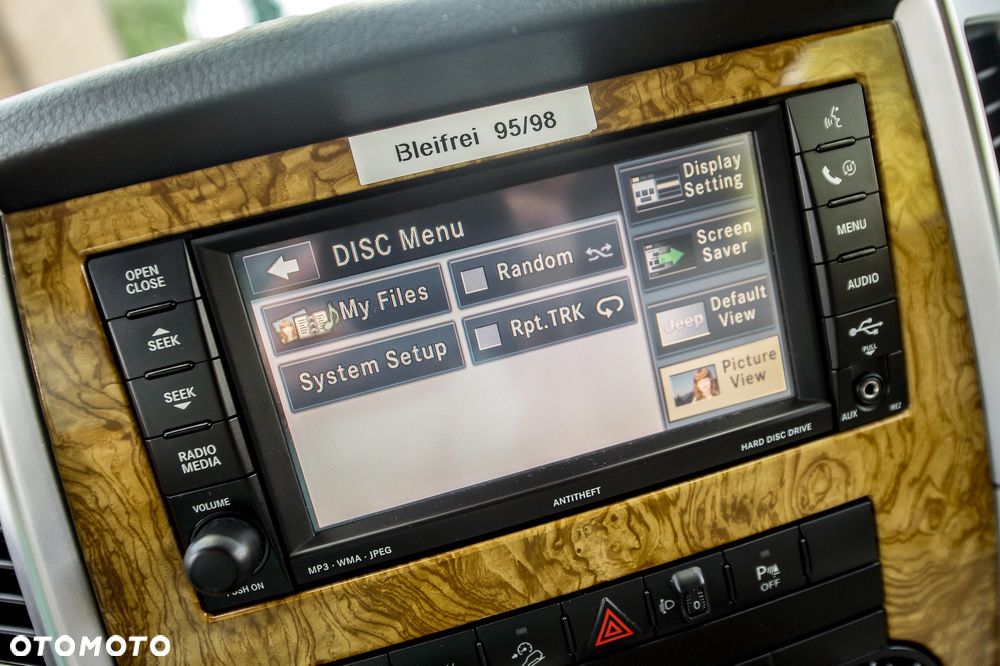Jeep Grand Cherokee 4.7 4x4 Limited - 30