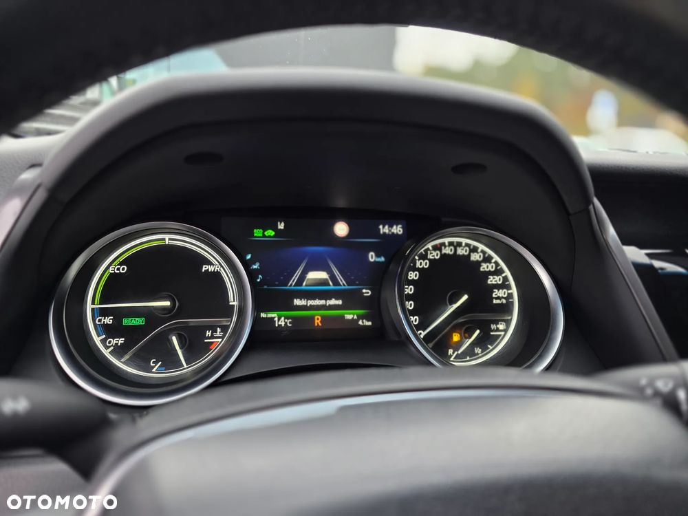 Toyota Camry 2.5 Hybrid Comfort CVT - 26