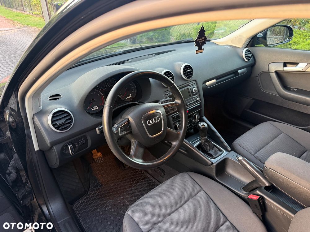Audi A3 Sportback 1.4 TFSI S line Sportpaket - 15