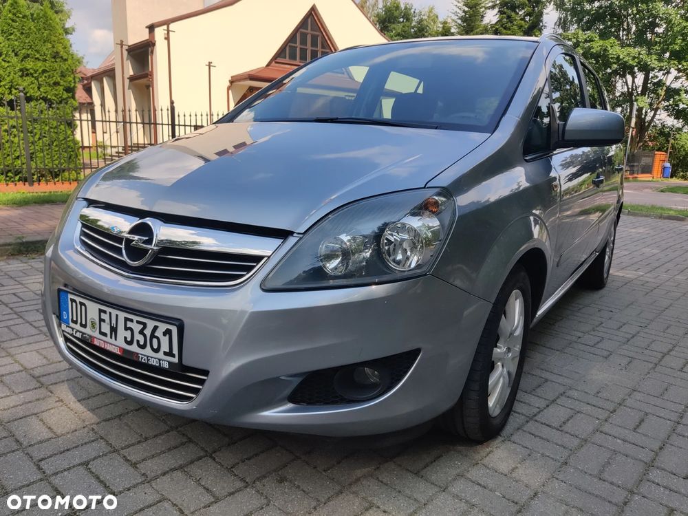 Opel Zafira 1.8 Design Edition - 8