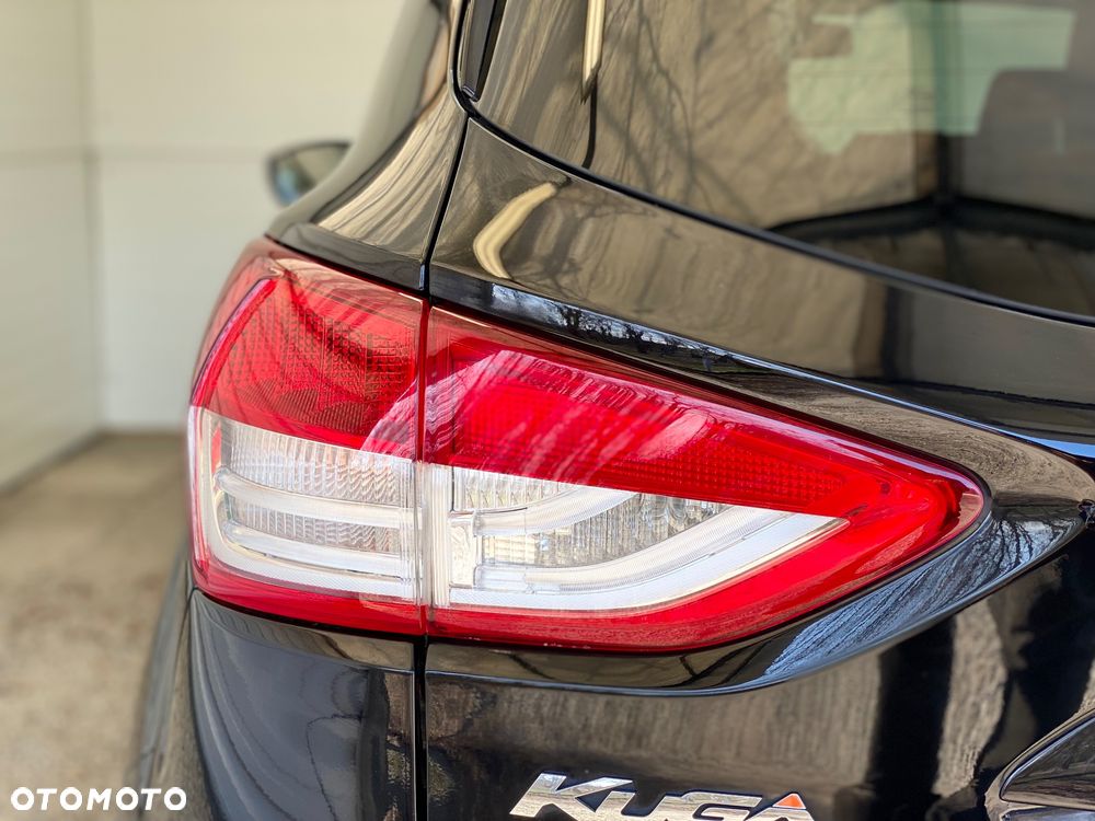 Ford Kuga 2.0 TDCi 4x4 Titanium - 22