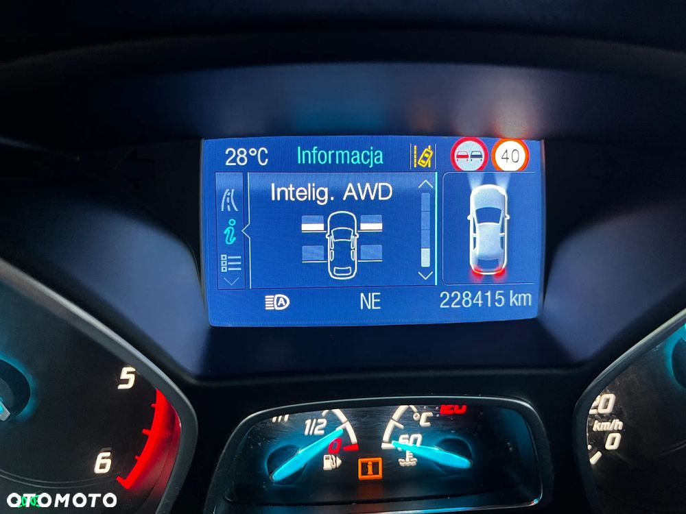 Ford Kuga 2.0 TDCi 4x4 Individual - 16