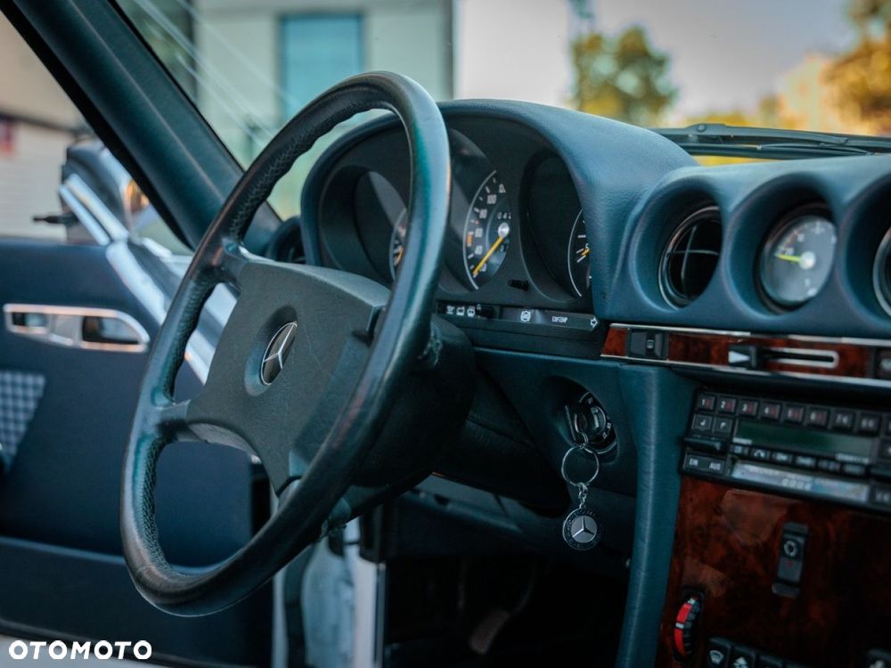 Mercedes-Benz SL 500 - 24