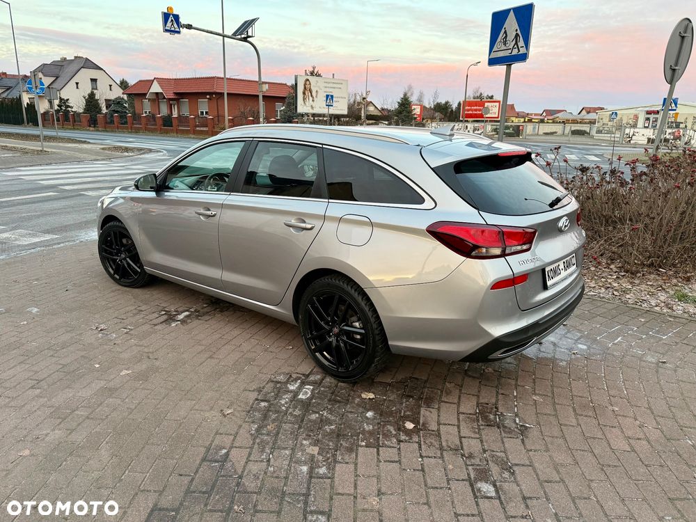 Hyundai i30 1.5 T-GDI 48V-Hybrid Advantage - 5