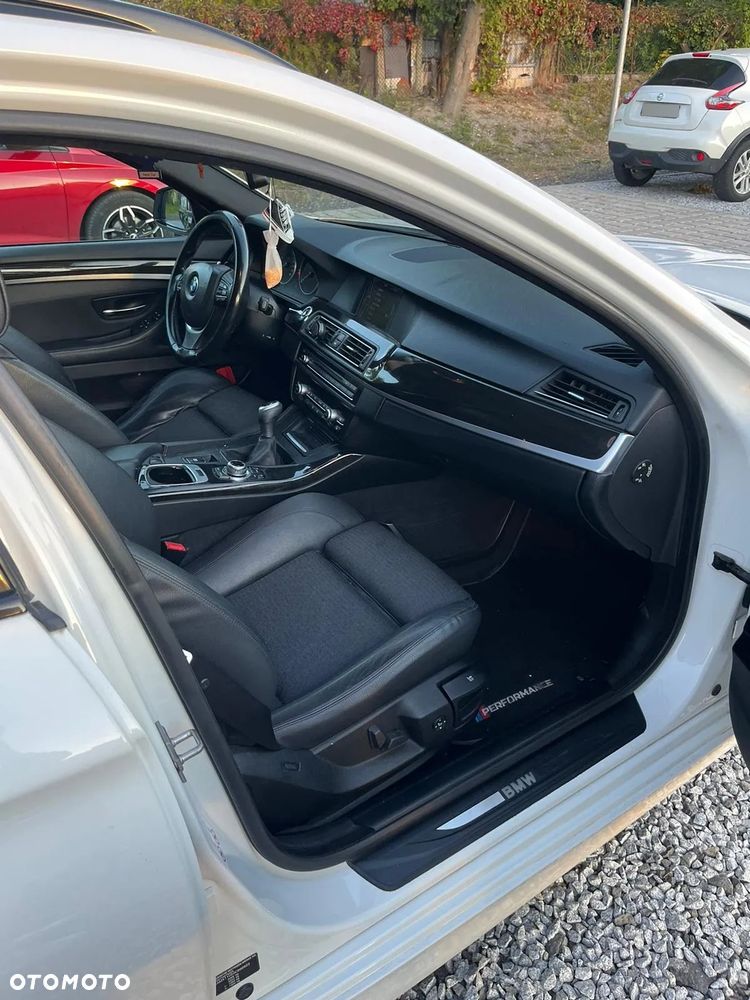 BMW Seria 5 - 13