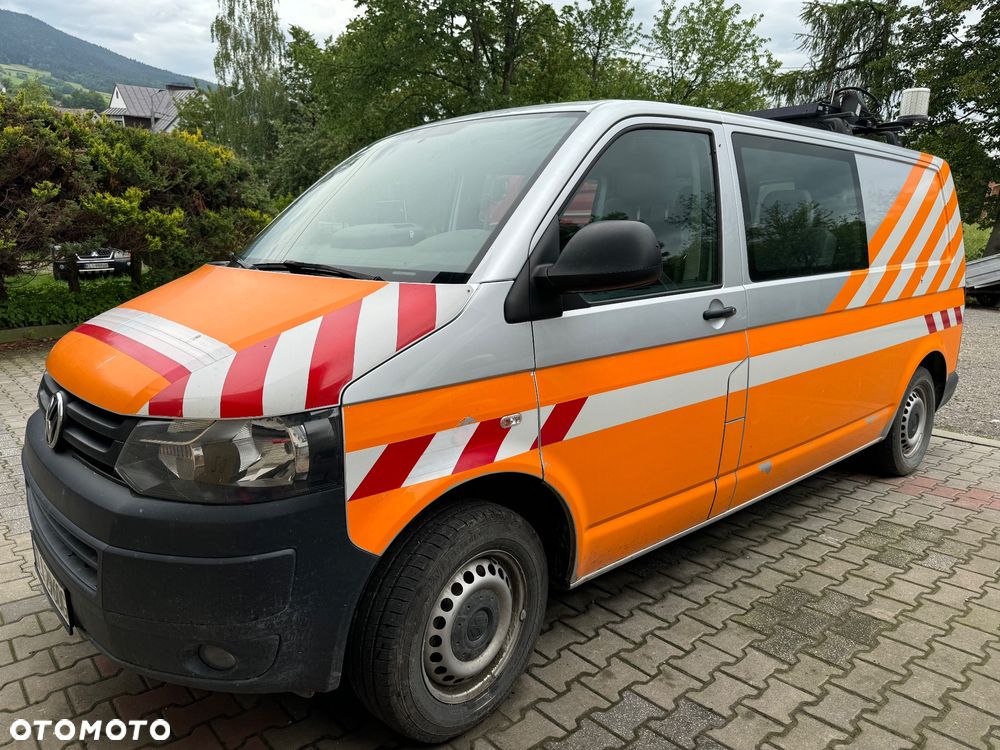 Volkswagen Transporter - 1