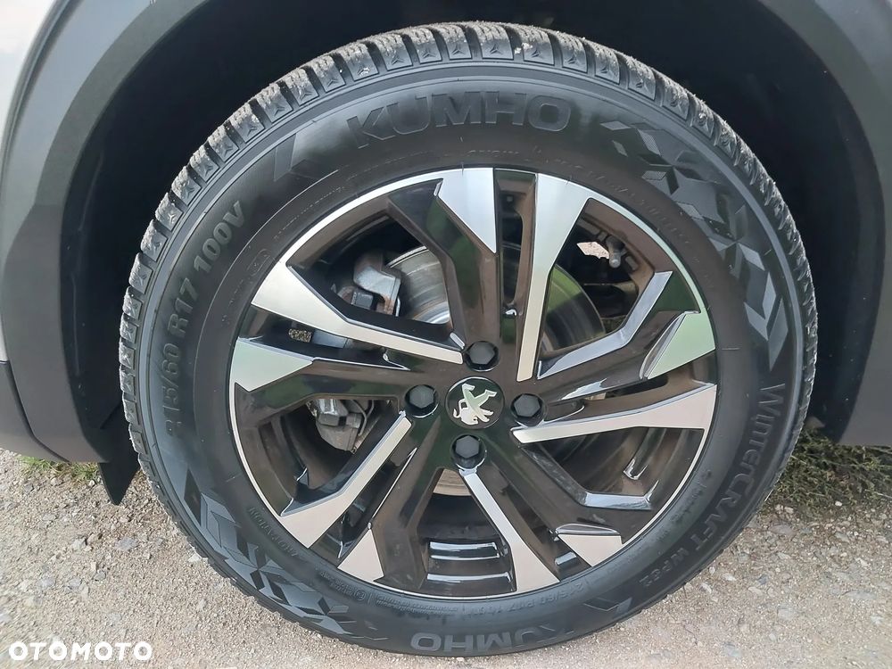 Peugeot 2008 BlueHDi 130 EAT8 Allure - 34