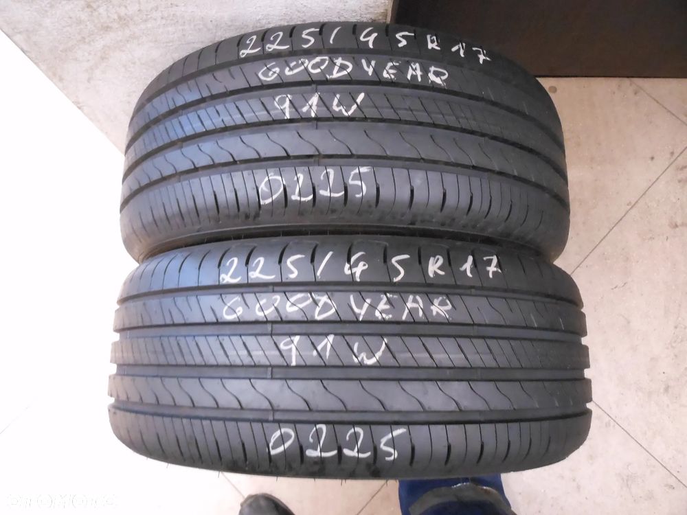 Opony 225/45r17 goodyear efficient grip performance 2 8,4mm lato para - 1