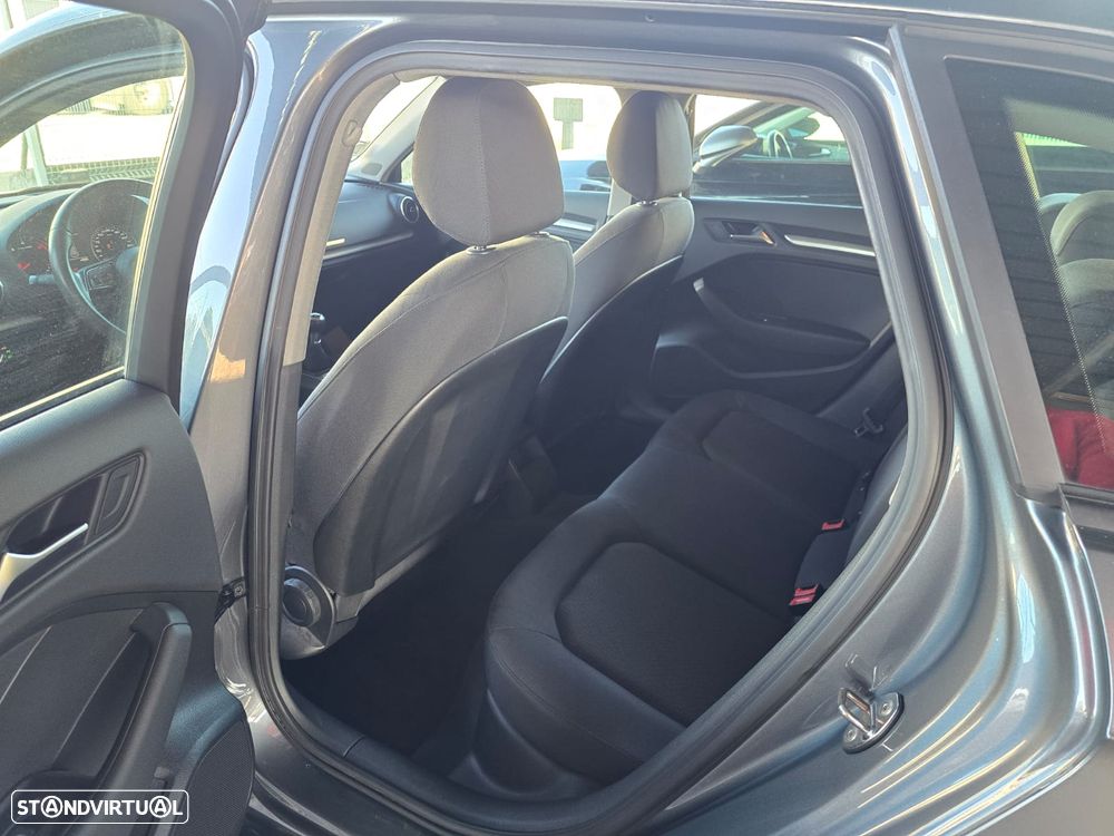 Audi A3 Sportback 1.6 TDI - 22