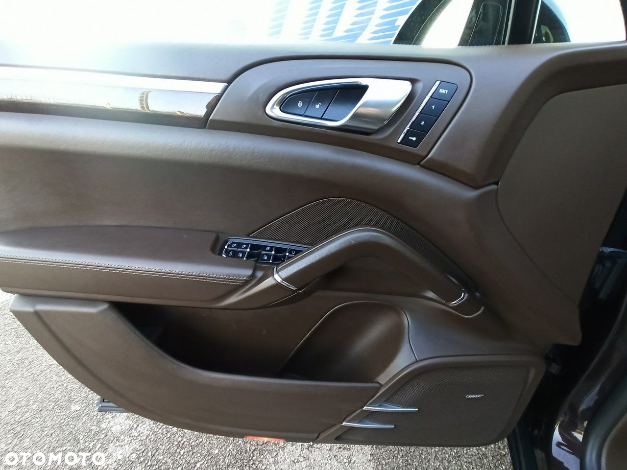 Porsche Cayenne - 11