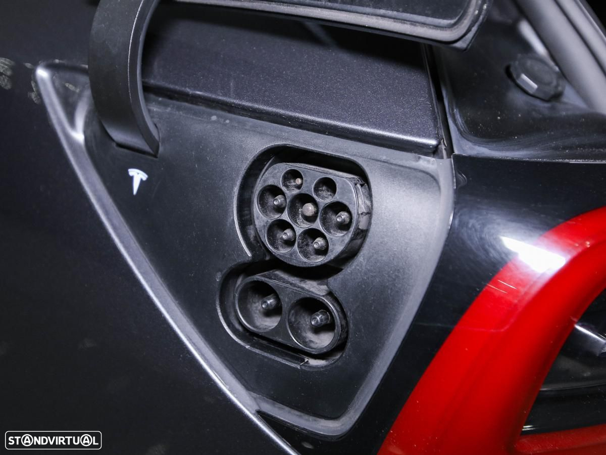 Tesla Model 3 Performance Dual Motor AWD - 22