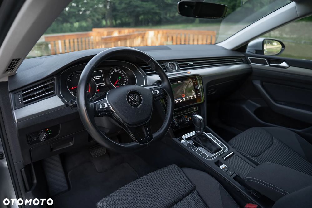 Volkswagen Arteon 2.0 TDI SCR DSG - 5