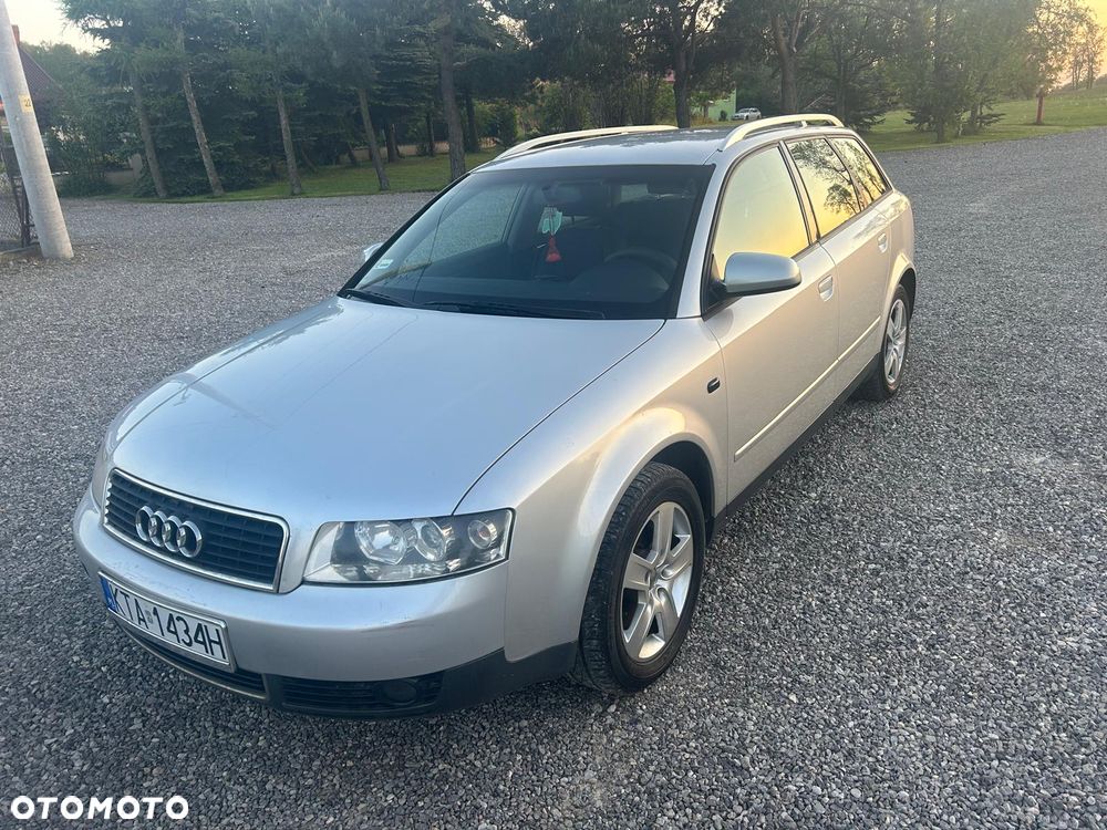Audi A4 Avant - 1