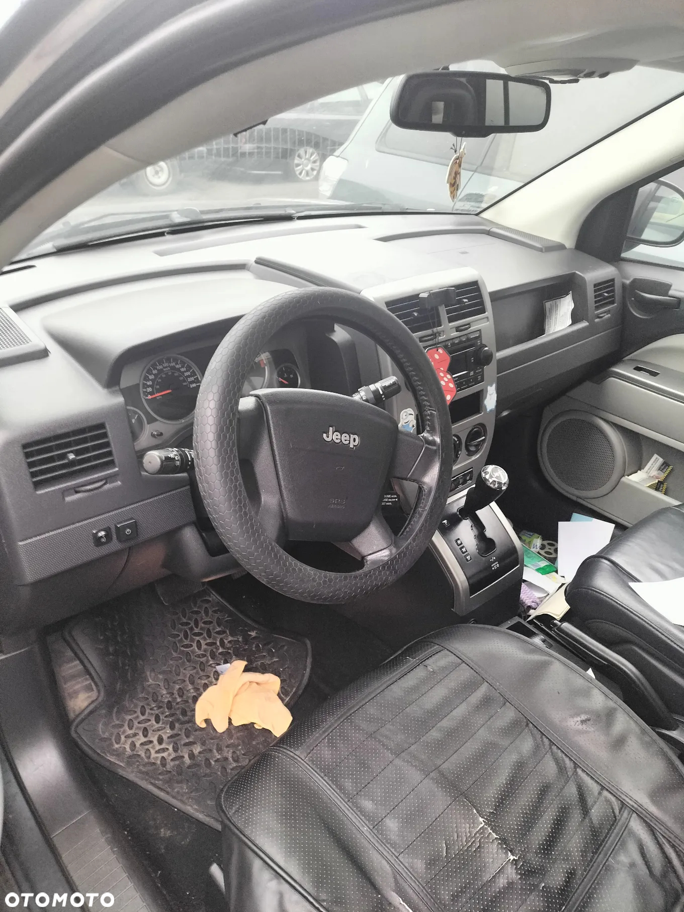 ZDERZAK TYŁ  JEEP COMPASS 2.4 16V 170 KM 125 KW 07-10r - 10