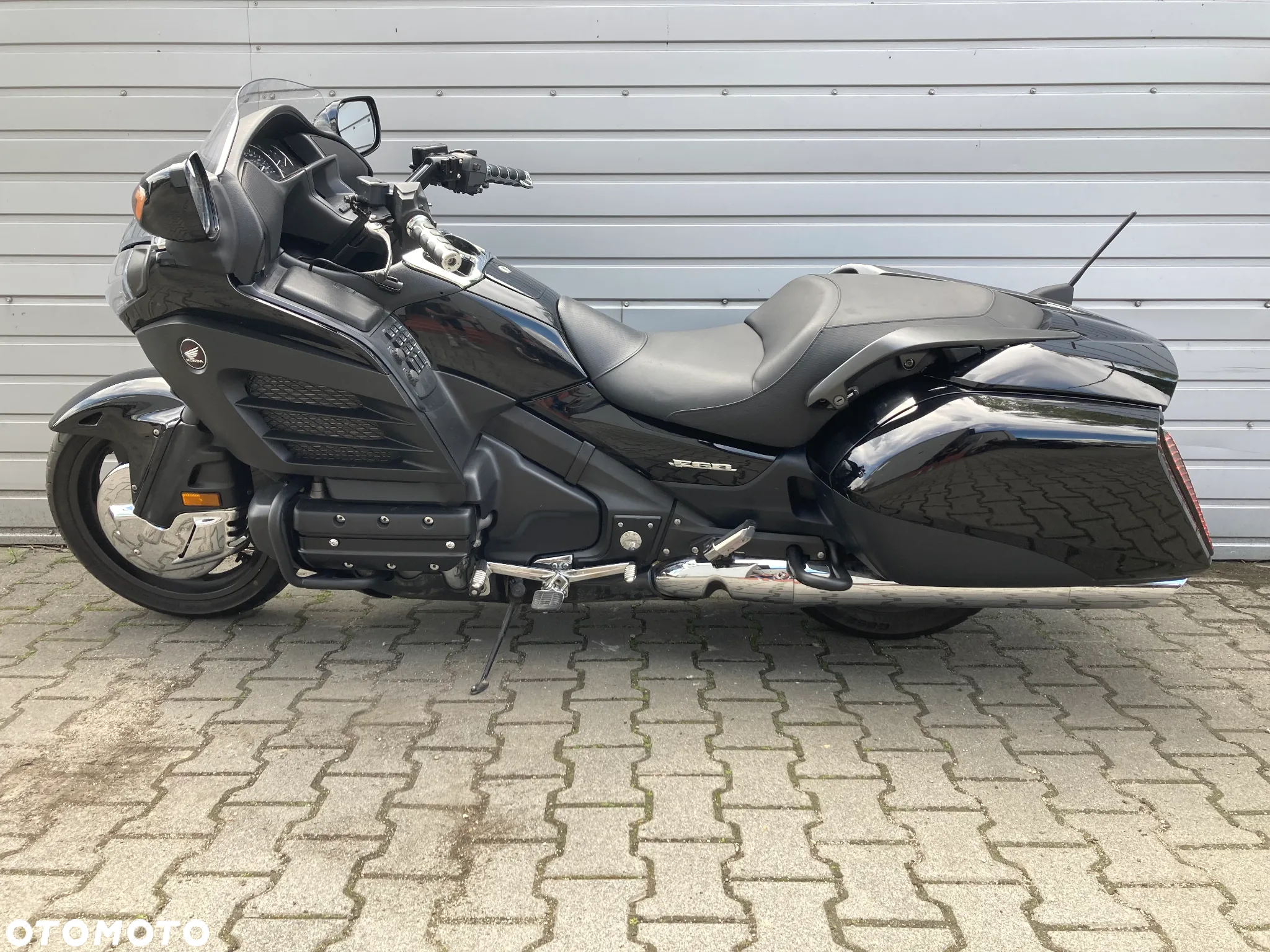 Honda GL - 2