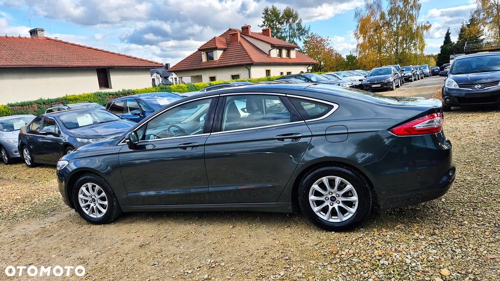 Ford Mondeo 2.0 Hybrid Titanium - 21