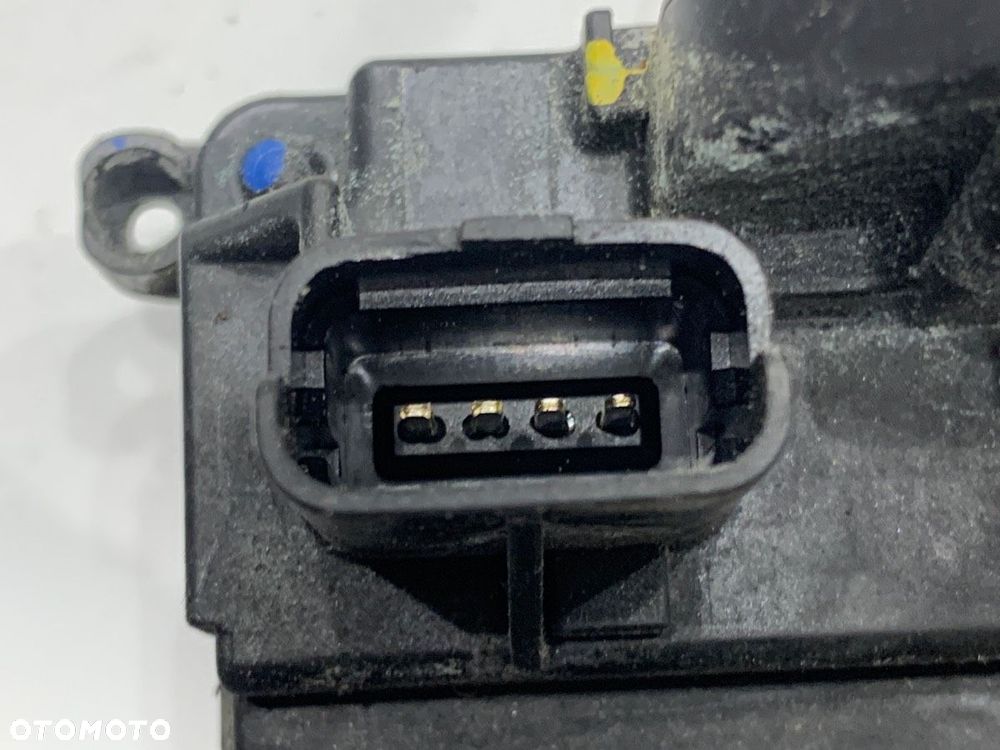 ZAMEK DRZWI LEWY PRZÓD  RENAULT GRAND SCÉNIC III (JZ0/1_) 2009 - 2022 1.4 16V (JZ0F) 96 kW [131 - 3