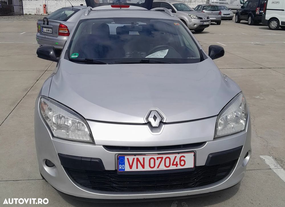 Renault Megane 1.5 dCi Sport Edition - 1