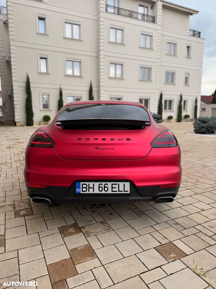 Porsche Panamera - 22