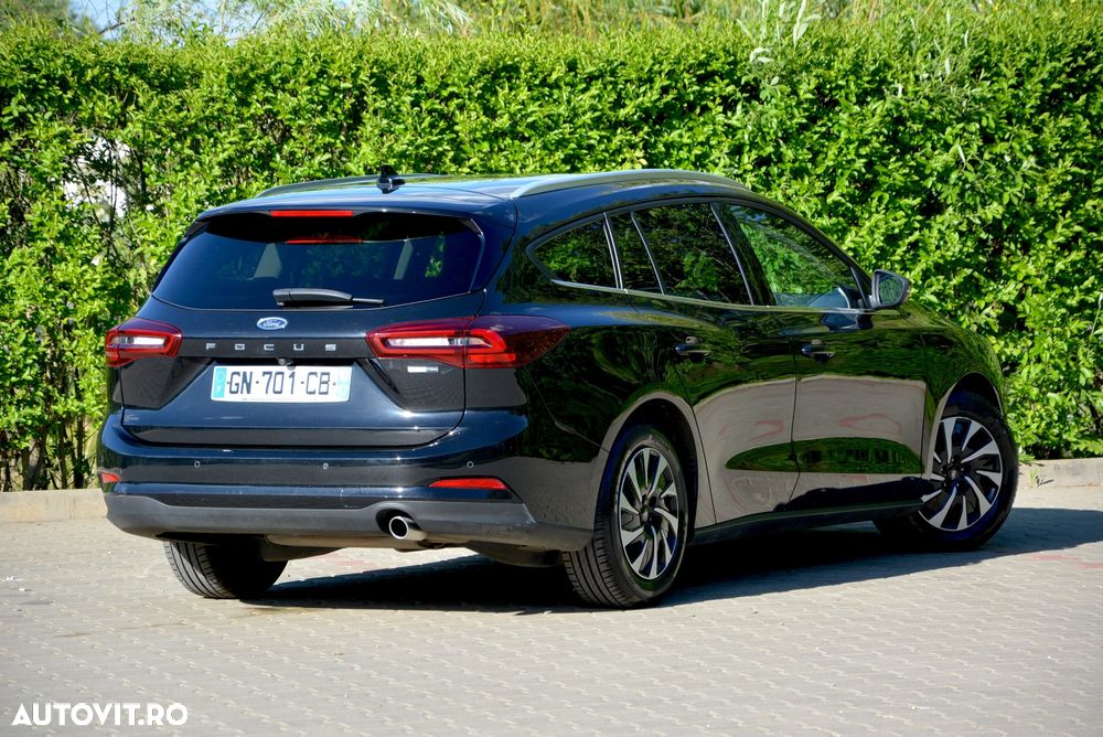 Ford Focus 1.0 EcoBoost Hybrid TITANIUM X - 8