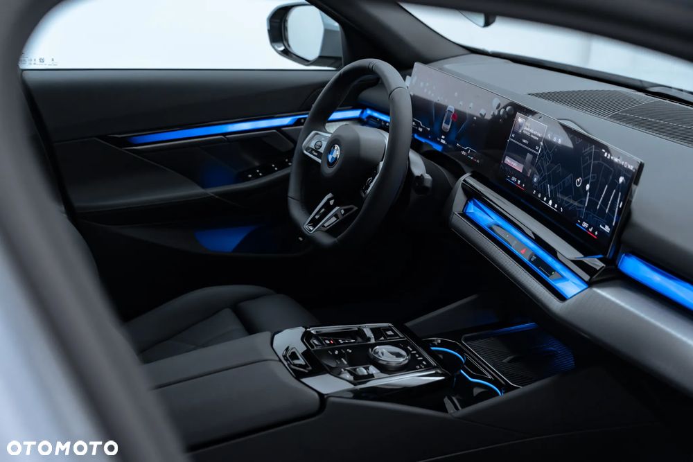 BMW Seria 5 - 33